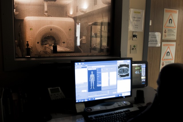 Wbamc S Mri Service Tops Dod Averages Offers 24 7 Imaging