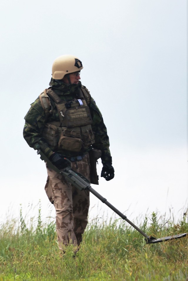 EOD personnel train at Fort McCoy with Exercise Audacious Warrior 2018