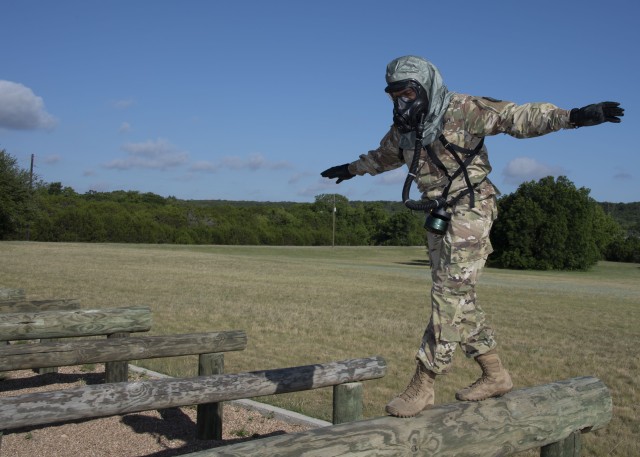 New joint service chemical mask tested for fixed wing crews