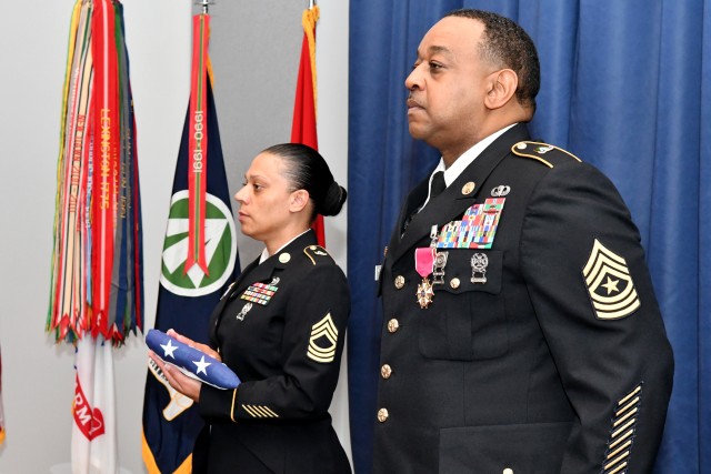 SDDC Ops SGM completes 31-year career