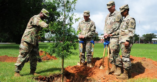 WOCC celebrates 100th birthday of Warrant Officer Cohort