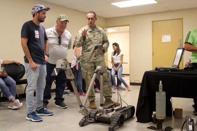 Employers have a taste of the Military at Bosslift 2018