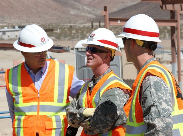 District commander tours Fort Irwin Projects