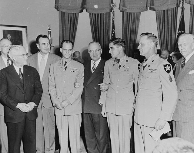 President Truman awards Kouma the Medal of Honor