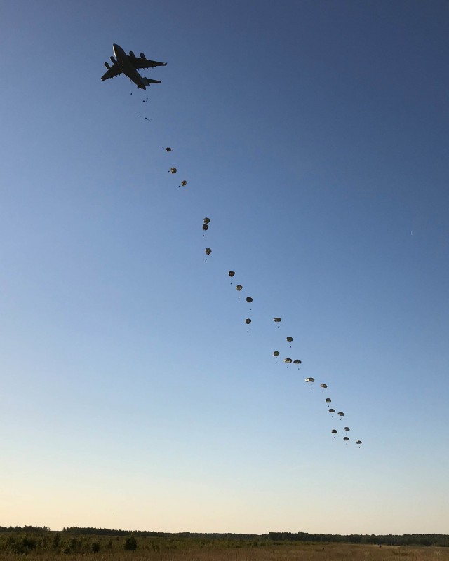 82nd Airborne Division descends on Baltics