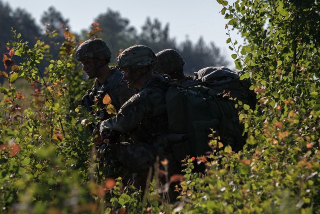 82nd Airborne Division descends on Baltics