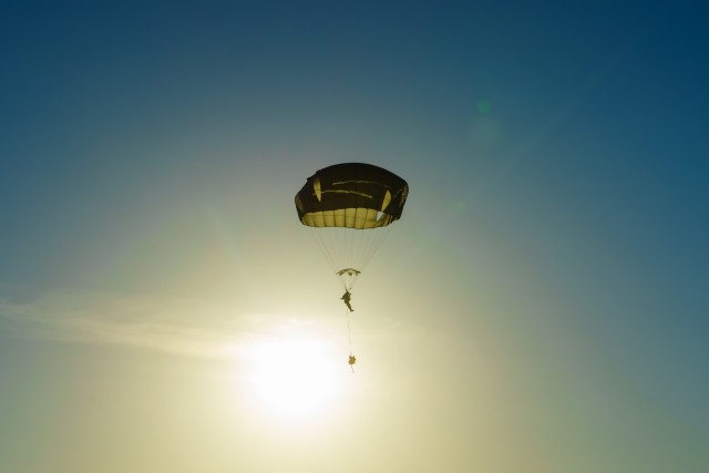82nd Airborne Division descends on Baltics