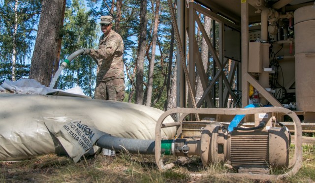 226th CSC Soldiers Provide Purified Water For Saber Strike 18