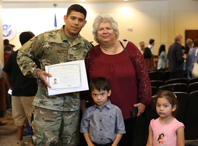 Washington guardsman completes journey to citizenship