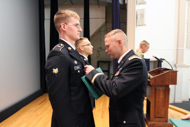SPC Ward 2018 TDQC Distinguished Honor Grad