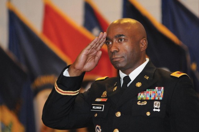 Trans. Corps welcomes new regimental warrant officer