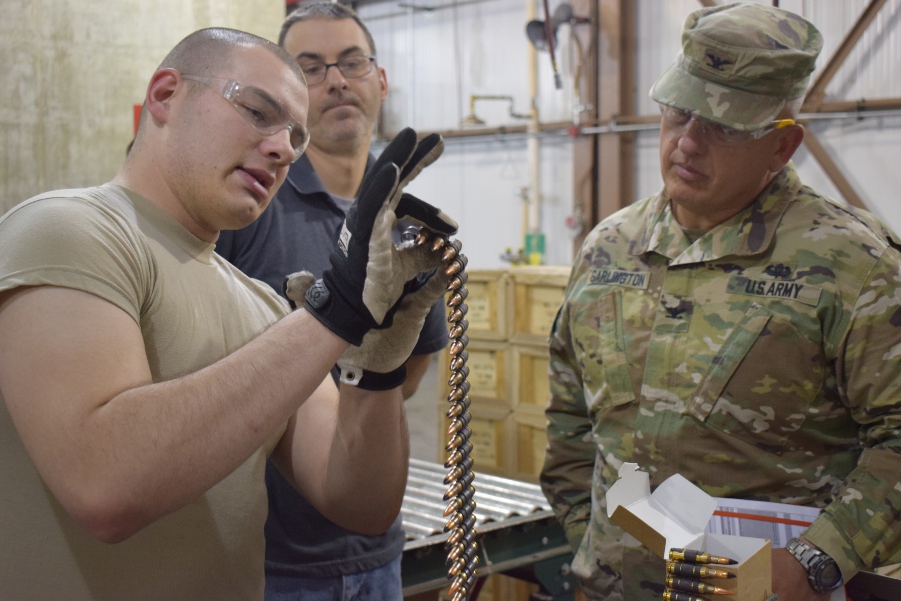 411th Ordnance Battalion Hones Ammunition Handling Skills at Crane Army