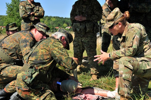 US Soldiers train with German Army Reserve soldiers