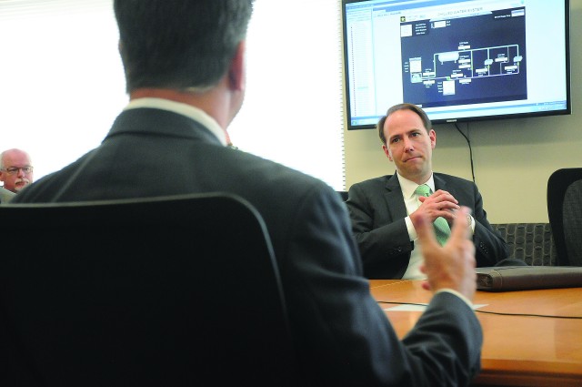 Gillis visits Fort Lee