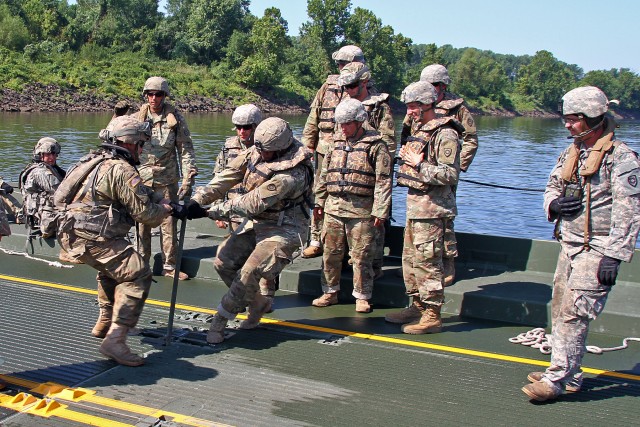 Kentucky bridge company plays crucial role in large exercise