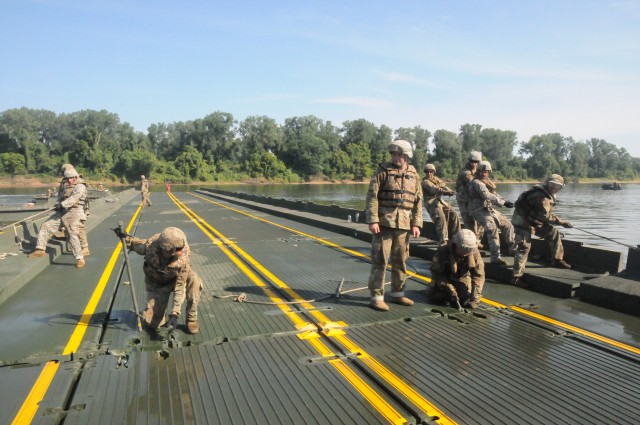 Kentucky bridge company plays crucial role in large exercise