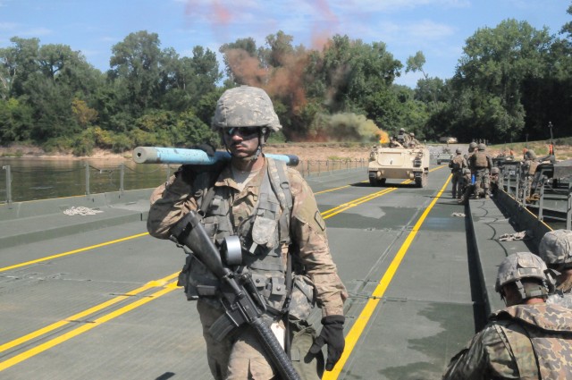 Kentucky bridge company plays crucial role in large exercise