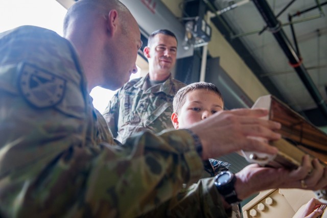 Eli Wilson visits the Maneuver Center of Excellence