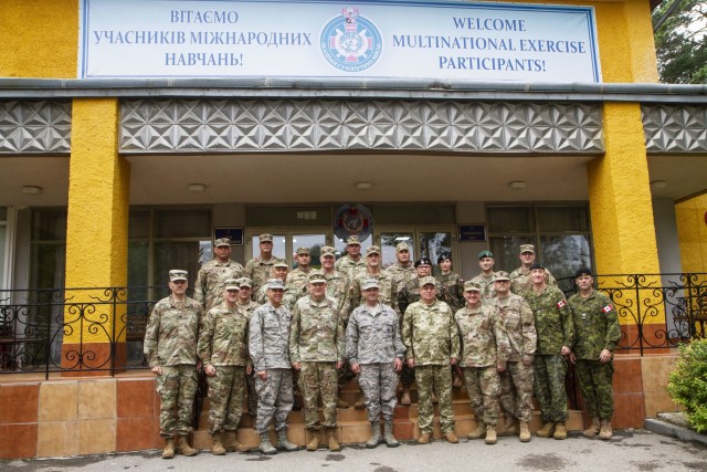 General Lengyel visits Ukraine