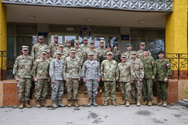 General Lengyel visits Ukraine