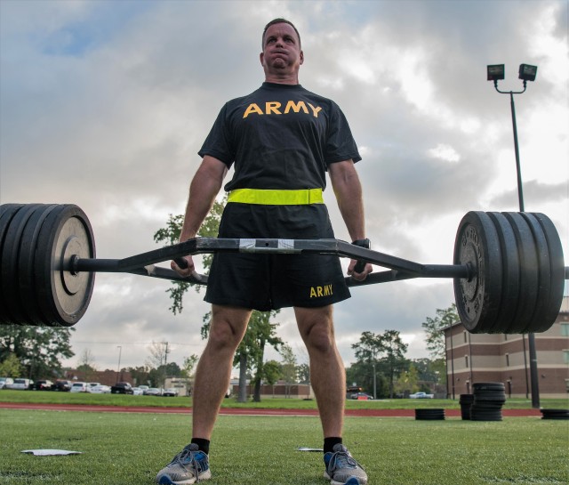 TRADOC senior leaders among first to take new Army Combat Fitness Test
