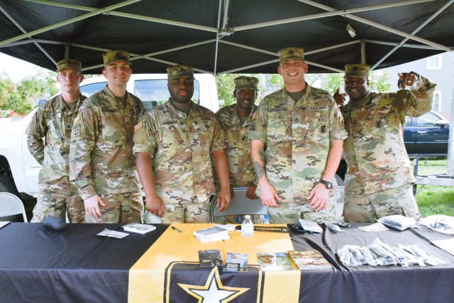 Army Recruiting Team