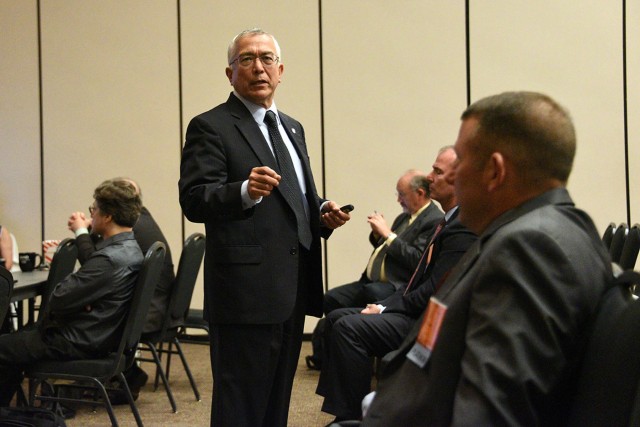 SMDC Tech Center leadership discuss cyber defense at symposium