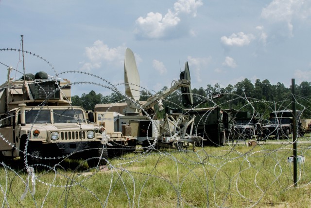 63rd Expeditionary Signal Battalion Begins Brigade Field Training Exercise
