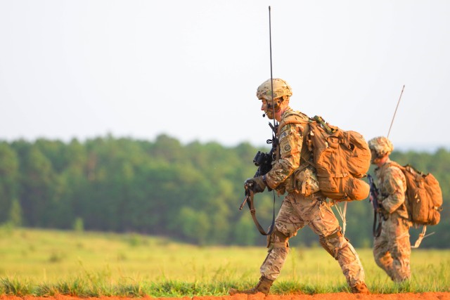 2-505 PIR Paratroopers Train to Conduct Joint Forcible Entry
