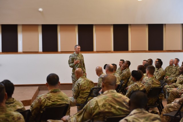 FORSCOM CSM Visits 13th ESC Soldiers