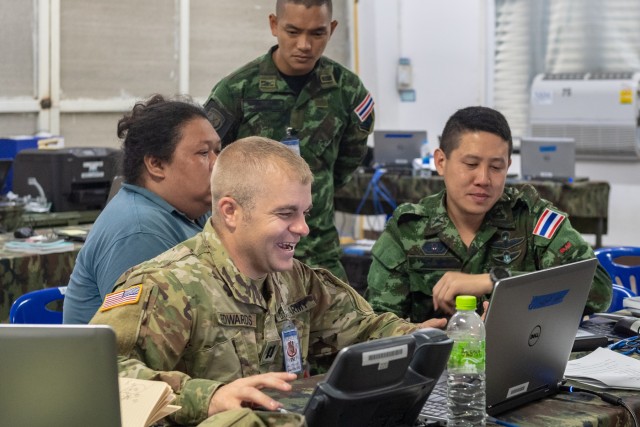 Idaho Army National Guard and Royal Thai Army work together