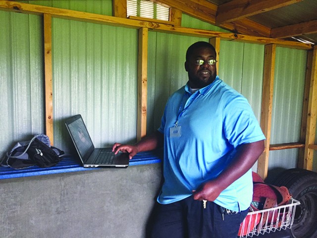 MWR employee earns garrison award