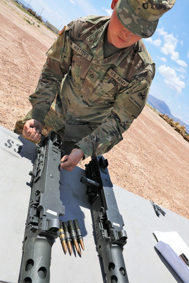 1AD Torch Week Day 1: Best Tank, Best Bradley Competition