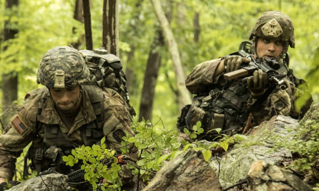 New York National Guard school turns Soldiers into infantry members