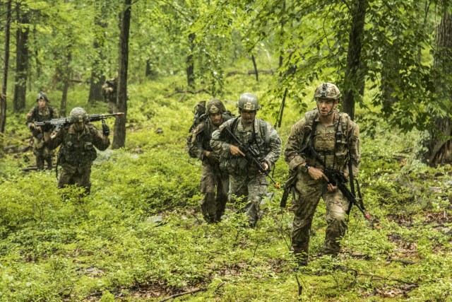 New York National Guard school turns Soldiers into infantry members