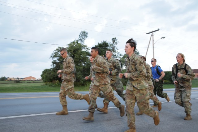 1BCT Rocks the Best Lieutenant Competition