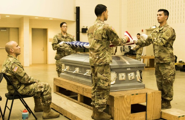 New York Army Guard members tackle demanding funeral honors course