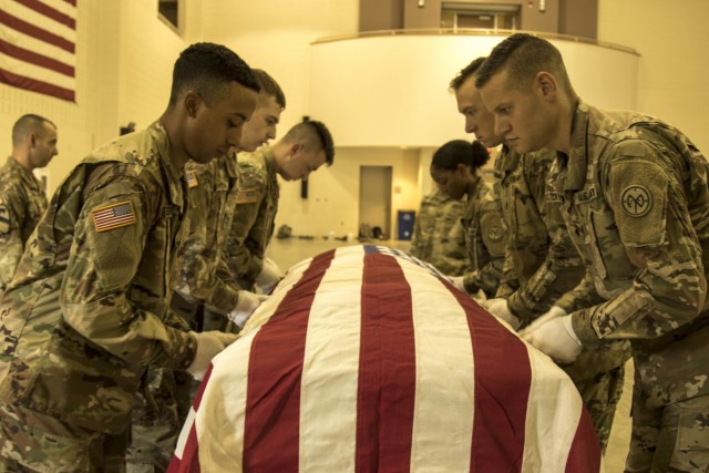 New York Army Guard members tackle demanding funeral honors course