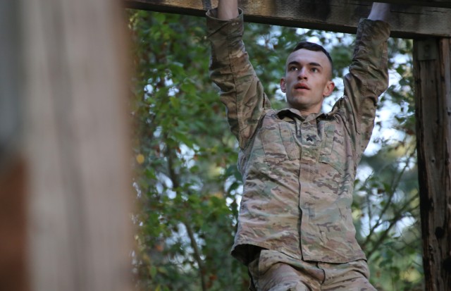 Washington Army National Guard compete in Best Warrior competition