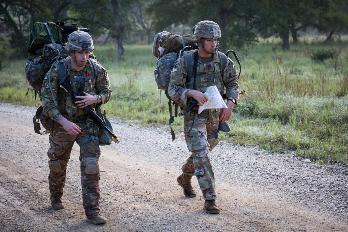 1st Armored Division Soldiers win 2018 U.S. Army Best Medic Competition ...