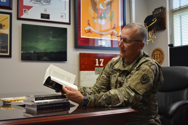 Aviation Branch CSM's 'top 10' recommended reading list for leaders