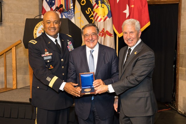 2018 Thayer Award