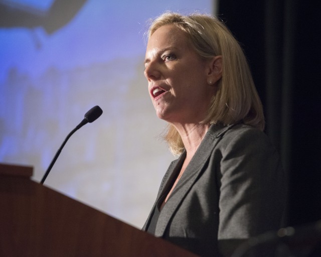 SEC Kirstjen Nielsen
