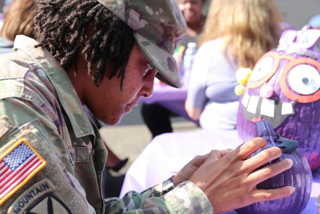 'Purple Pumpkin' event brings domestic violence awareness to Camp Zama community