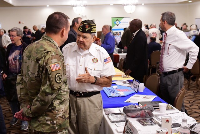 Several hundred attend 2018 Retiree Appreciation Day at Fort Knox