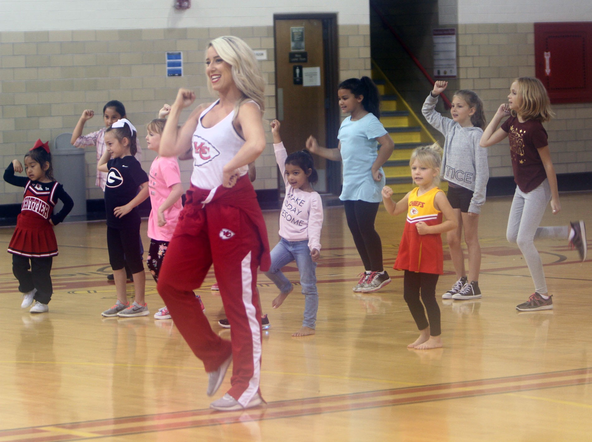 Kansas City Chiefs' cheerleaders visit Fort Sill | Article | The United ...