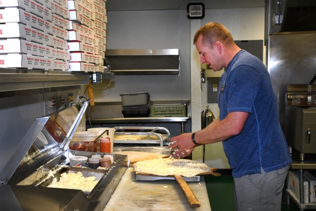 Idaho Army National Guard Infantryman Builds Pizza Chain With Family 