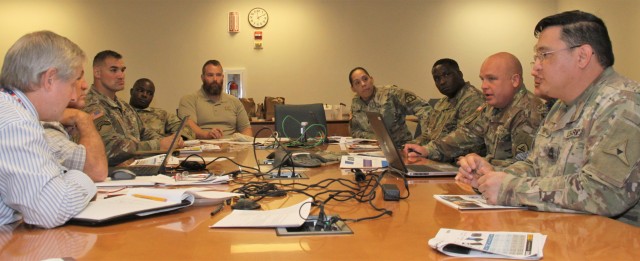 Soldiers look to future of Army's improved tactical server