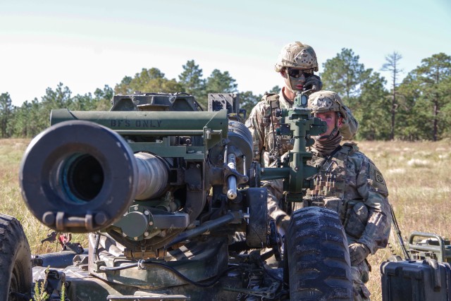 Panther Brigade Artillery Paratroopers Partner with 82nd Combat ...