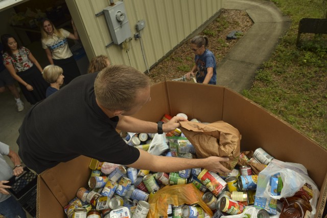 7th SFG(A) Soldiers collect over two tons of food for the community